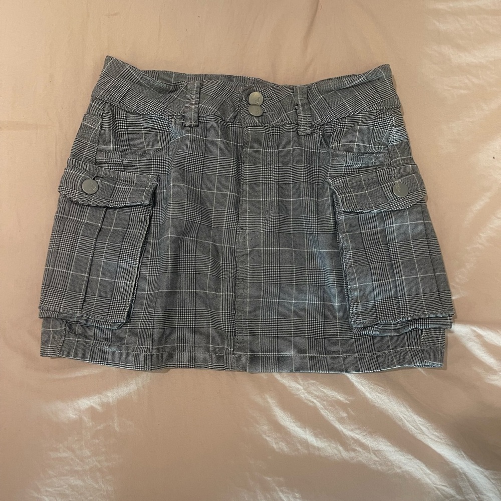 mini skirt